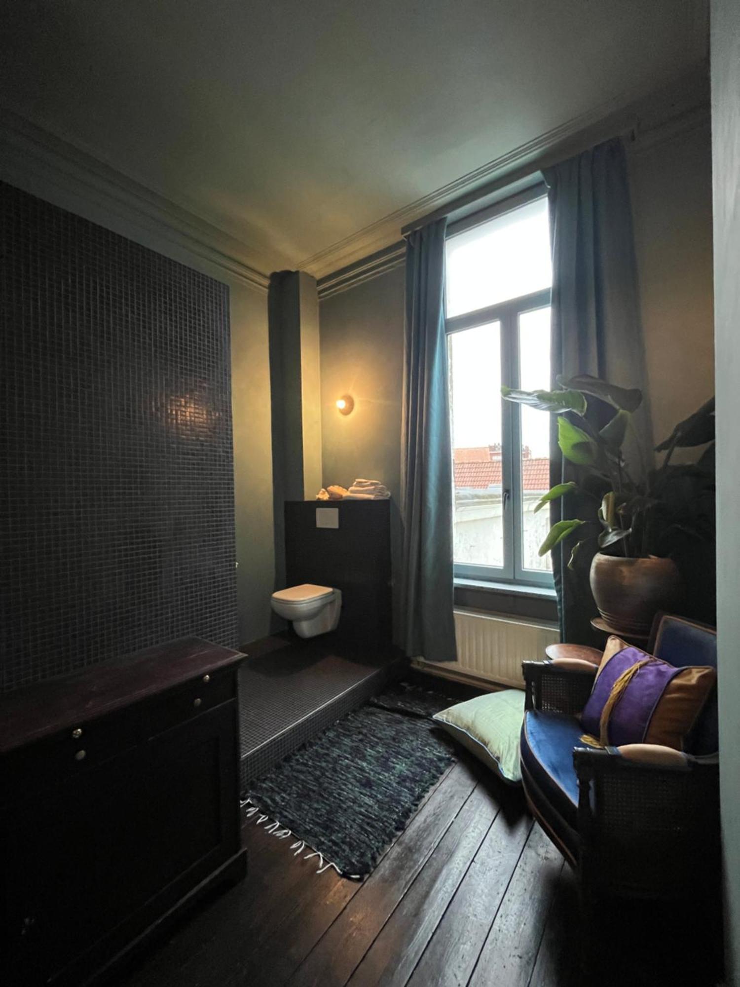 Guesthouse Nights By Morpheus Antwerpen Kültér fotó